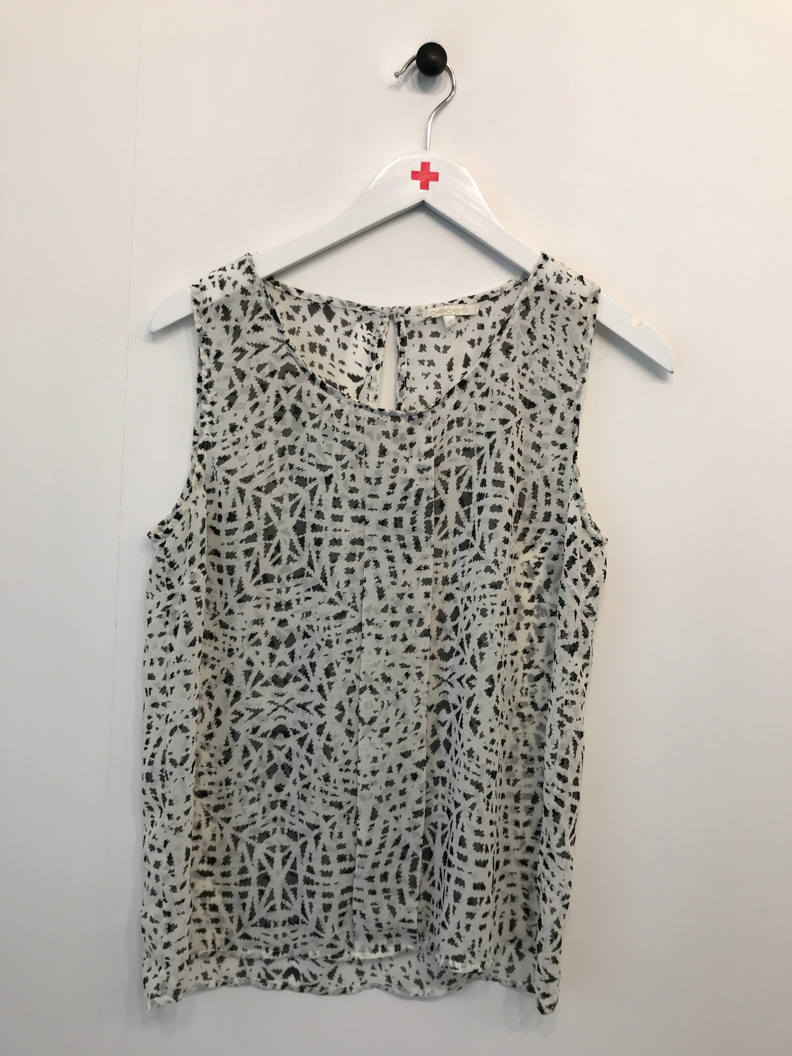 Pieces Top